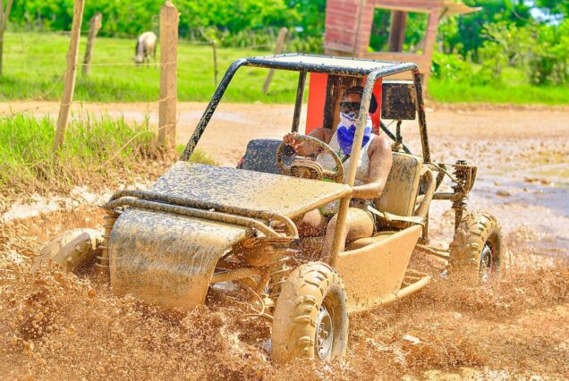 Buggies - Playa Macao