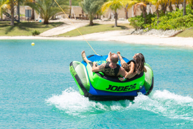 AQUA ADVENTURE