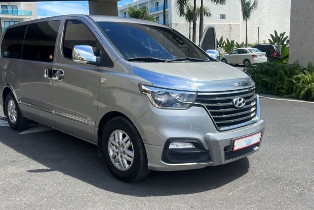 Hyundai Starex